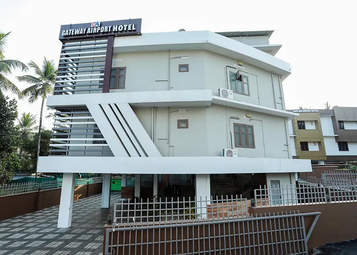 Gateway Airport Hotel