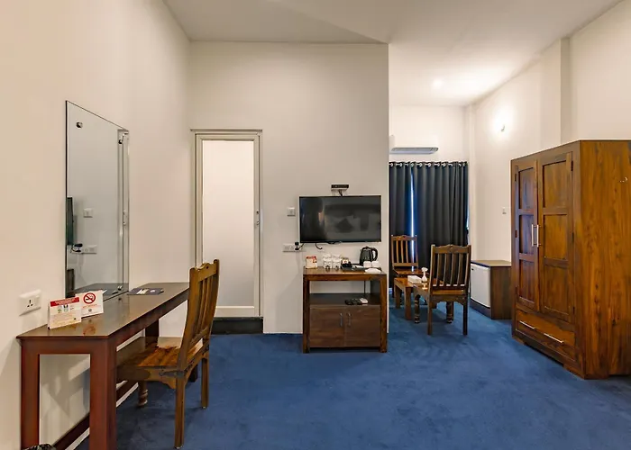 Hotel Narendra Central