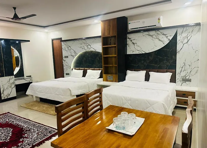Yatri Nivas Sagara