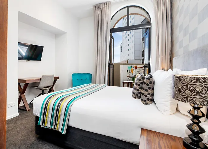 Hotel 115