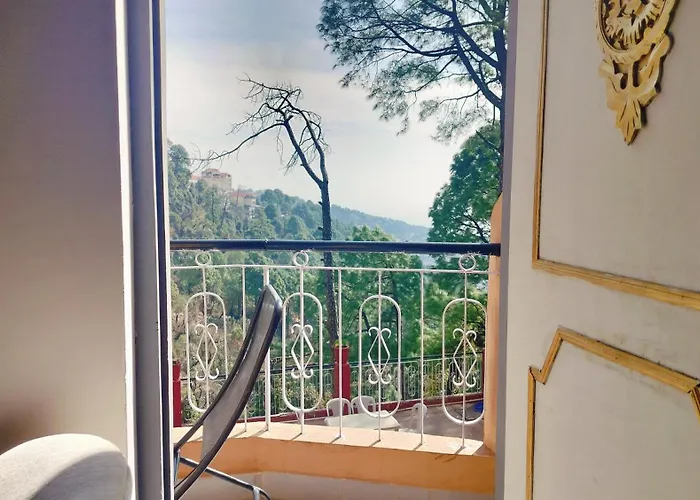 Hotel Chaitanya Inn