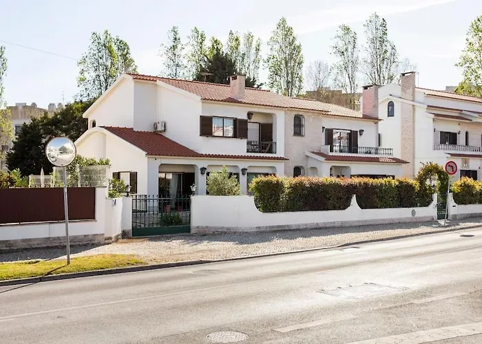 Paradise Suites Carcavelos 