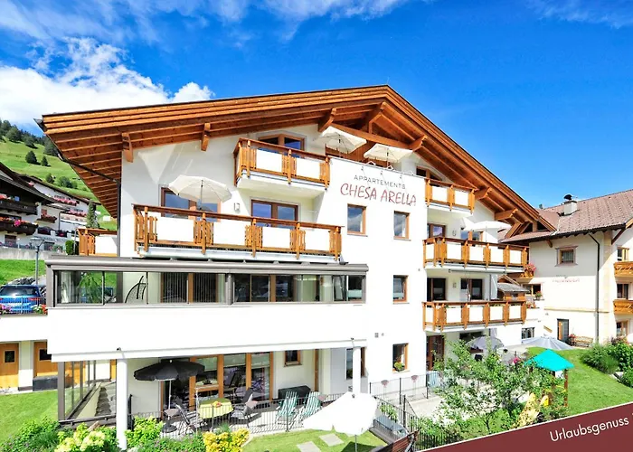 Chesa Arella Aparthotel Serfaus