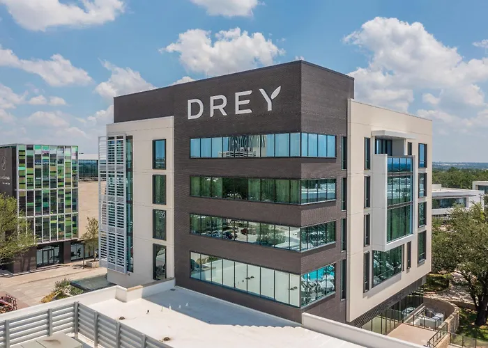 Drey Hotel