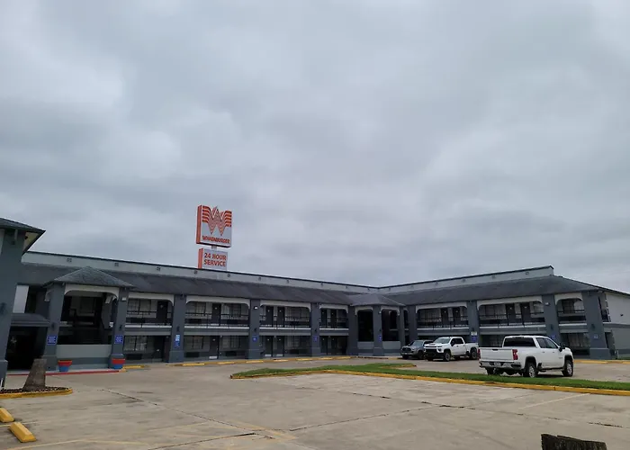 Texas Inn And Suites Raymondville