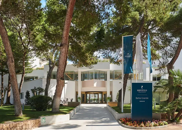 Hipotels Bahía Grande Aparthotel Cala Millor 