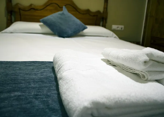 Hostal Valdepeñas by Bossh Hotels