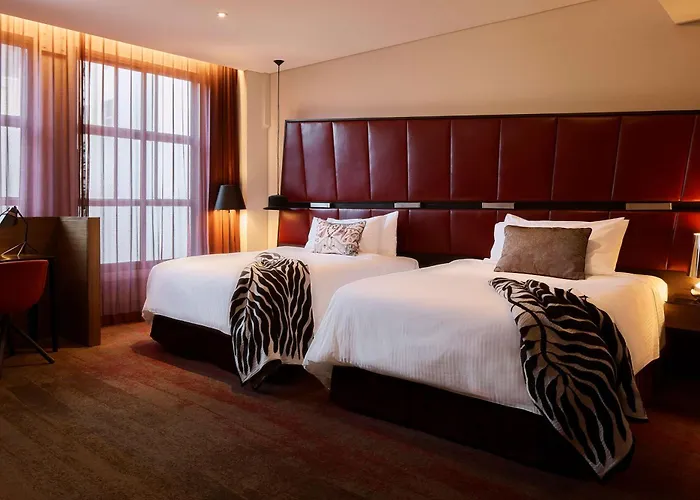Qt Sydney Hotel