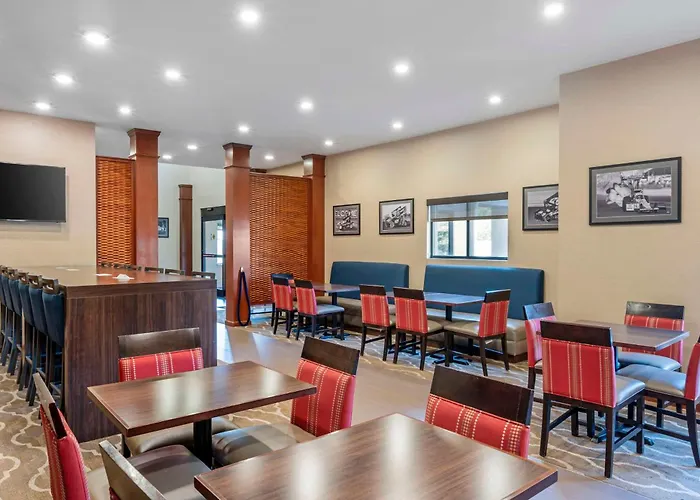 Comfort Suites West Indianapolis - Brownsburg