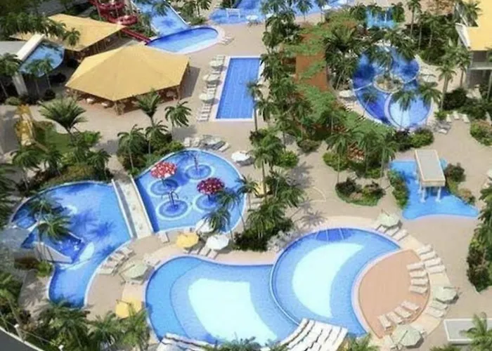 Lacqua diroma Caldas Novas Park aquático 24h com cozinha R