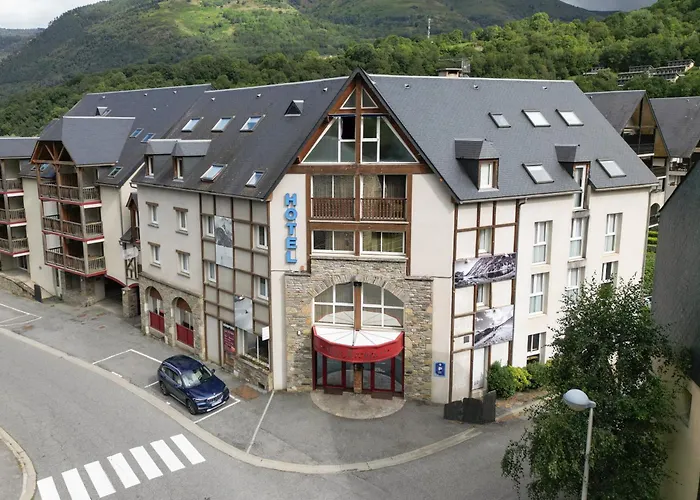 Hôtel Les Arches Saint-Lary-Soulan