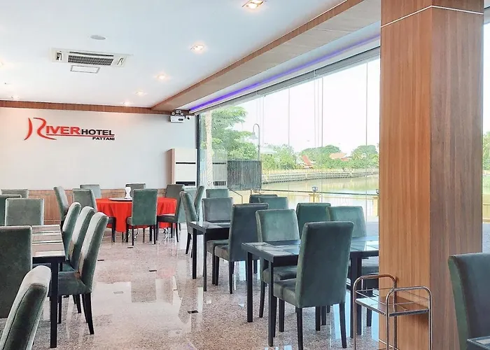 River Hotel Pattani