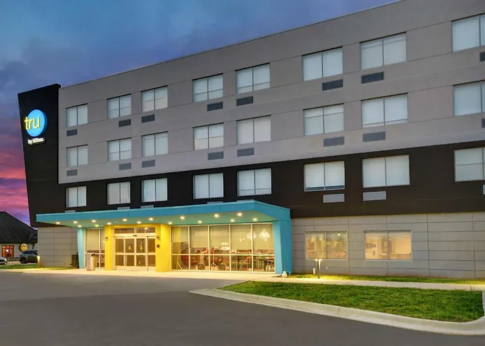 Tru By Hilton Gaylord, Mi Hotel