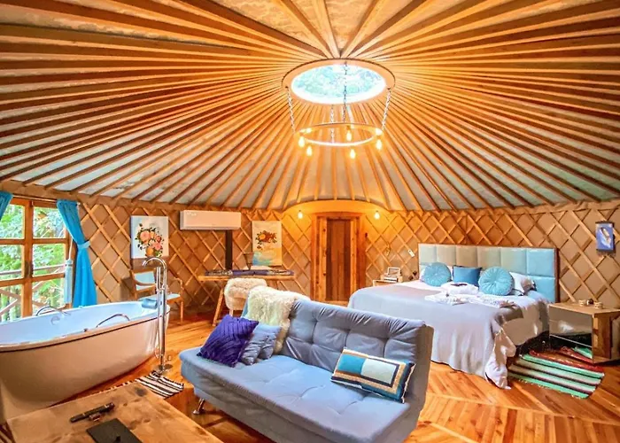 Glamping Montain Experience