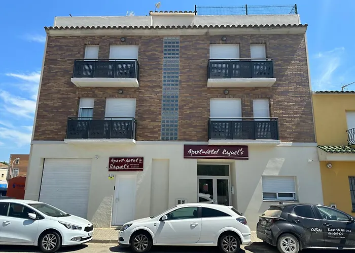 Aparthotel /Apartamentos Turísticos Raquel's Sant Pere Pescador