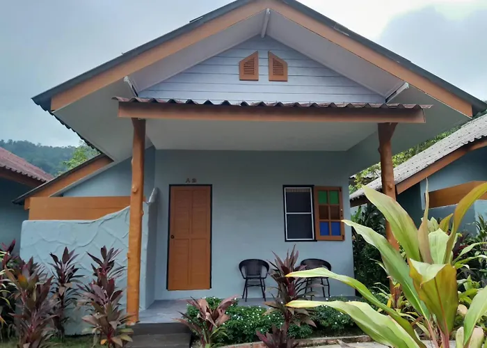 Khaolak Banana Bungalow