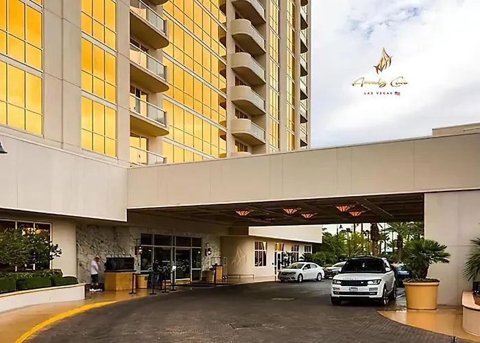 Amalz Two Bedroom Three Bathroom Balcony Suites At Mgm Signature ! Las Vegas