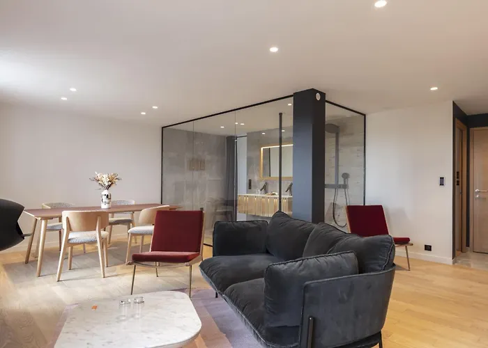 Hôtel Origines par Adrien Descouls Le Broc 