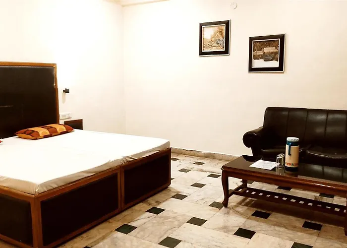Hotel International - Adjoining Indo Canadian Transport & Isbt Jalandhar City - Corporate, Families, Solo Travellers, Couples Favorite