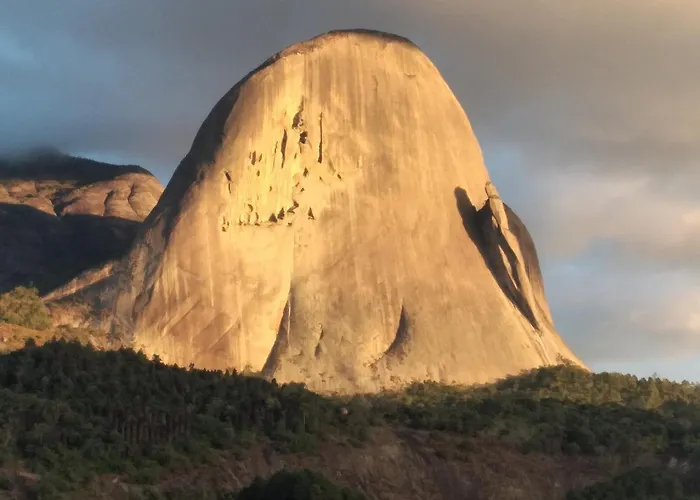 Flat De Frente A Pedra Azul - Ate 6 Pessoas, 48M2 - Condominio Vista Azul