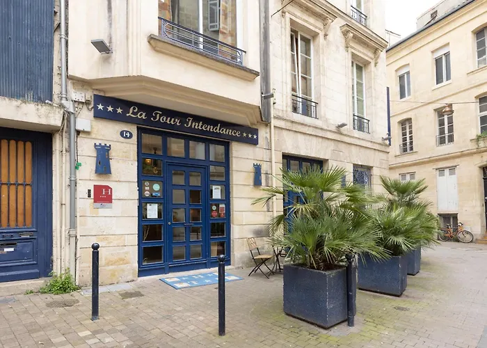Hôtel La Tour Intendance