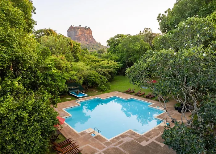 Sigiriya Village