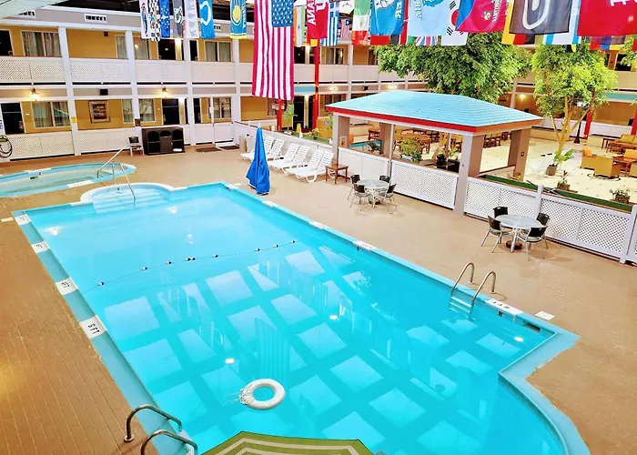 Travelodge By Wyndham Indianapolis Speedway