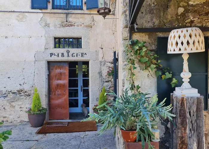 Le Chateau Brangoly (Adults Only)