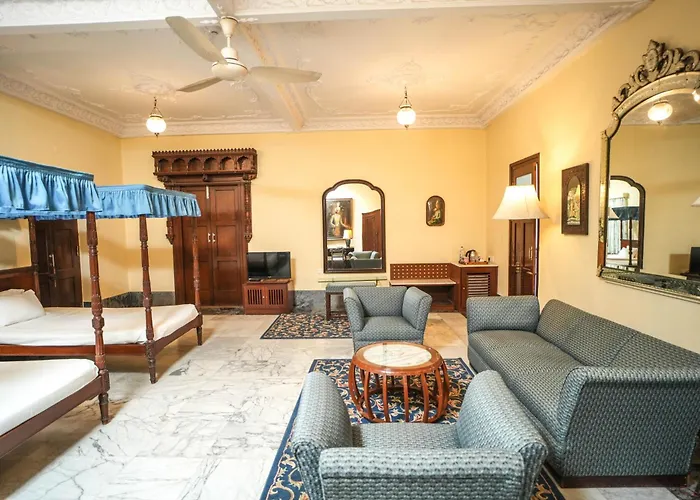 Nilambag Palace Hotel