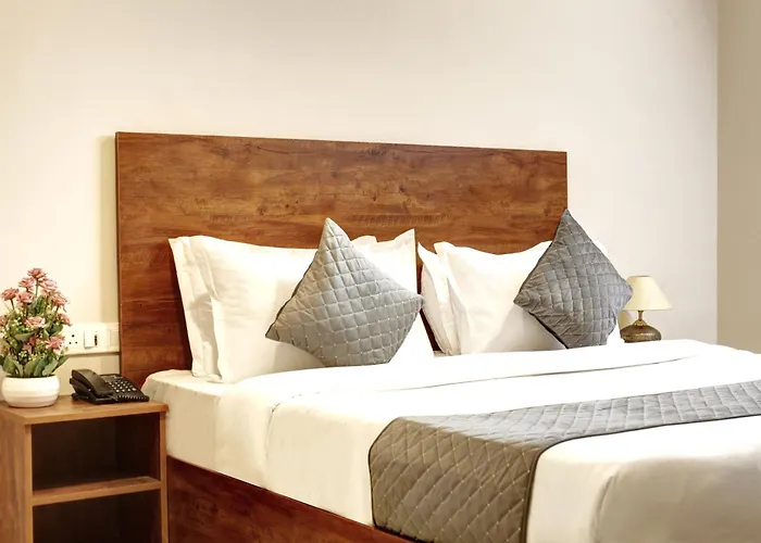 Limewood Stay - Executive Huda City Center