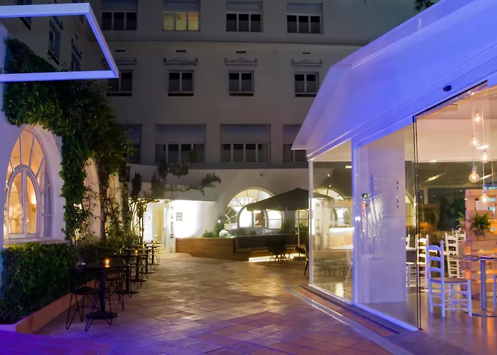 Hotel Cesar Vilanova i la Geltrú