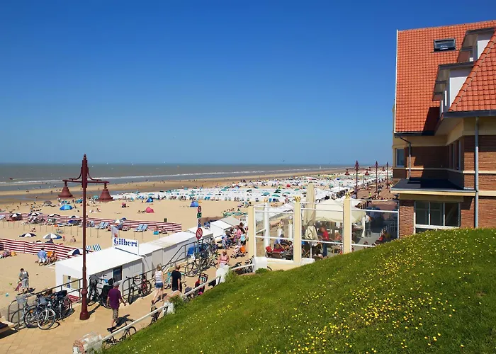 Beach Hotel De Haan