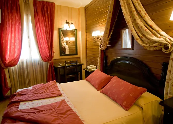 Hotel Pradas Ordesa Broto