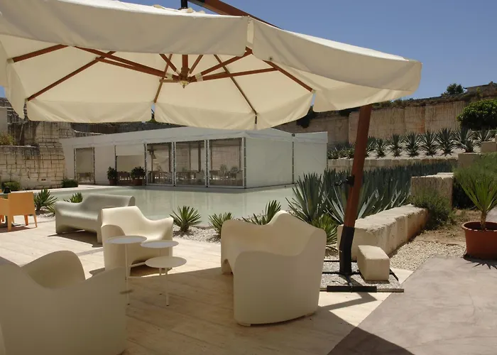 Cave Bianche Hotel