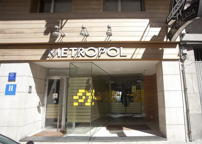 Hotel Metropol By Carris Lugo