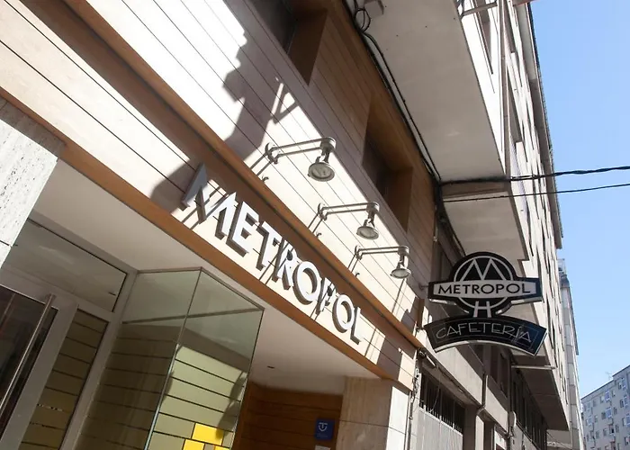 Hotel Metropol By Carris Lugo