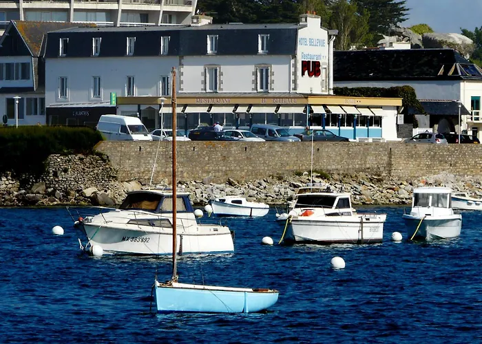 Logis Hotel Bellevue Roscoff