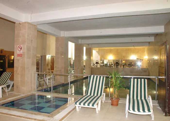 Arora Hotel Kuşadası