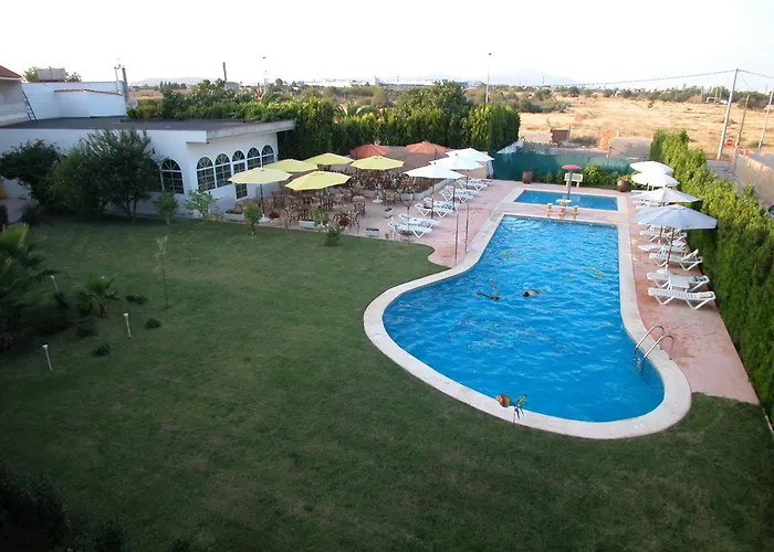 Hotel Crystal Park