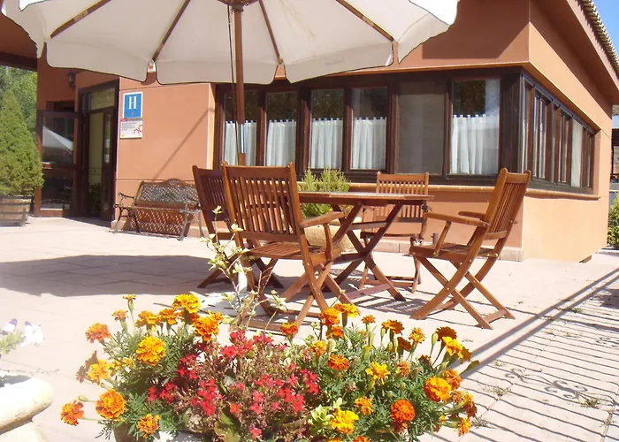 Hotel Valdevécar