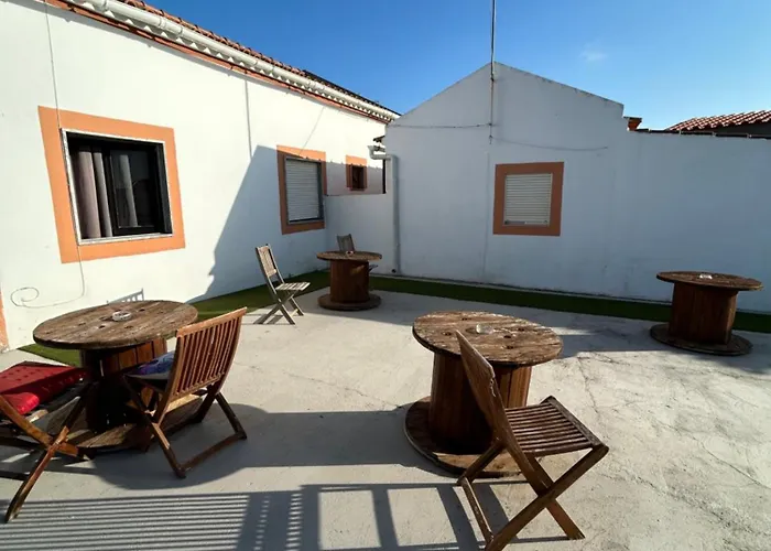 Royal West Coast - Hiking And Beach