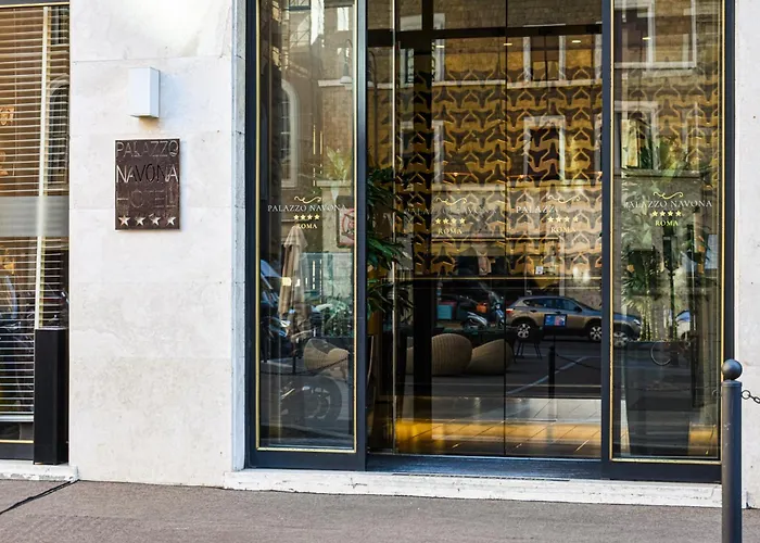 Palazzo Navona Hotel