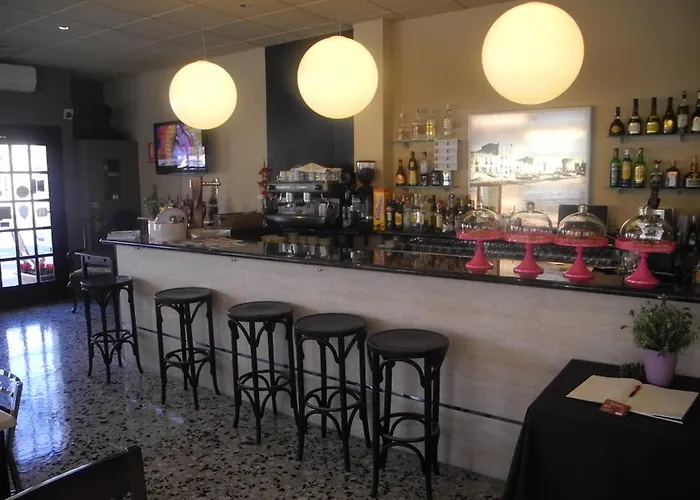 Fonda Montserrat Cambrils