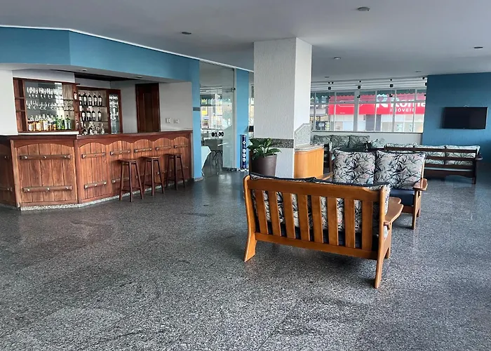 Hotel Quatro Estações Guarapari