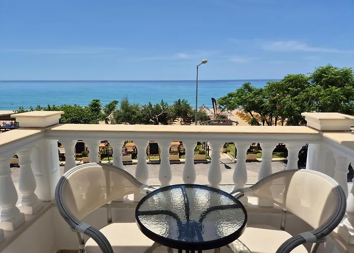 Vrachos Beach Hotel