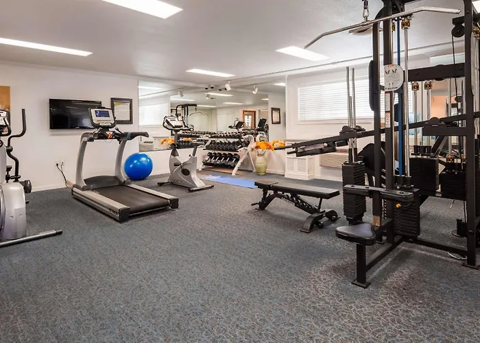 Best Western Plus Humboldt Bay Inn