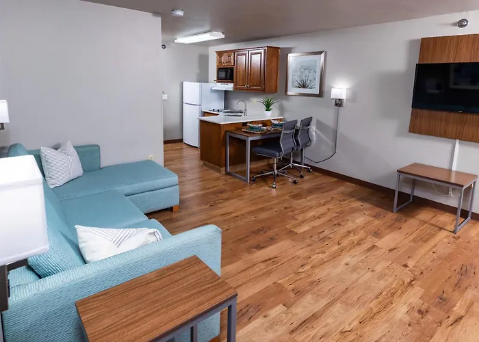 Extended Stay Airport