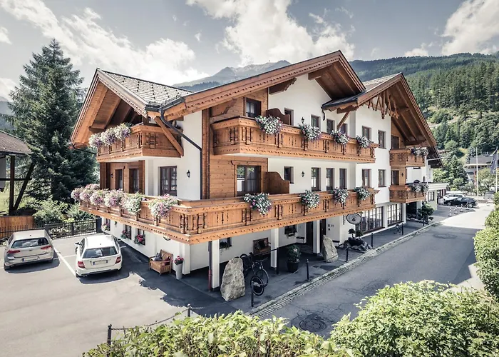 Andre Arnold - Boutique Pension Sölden