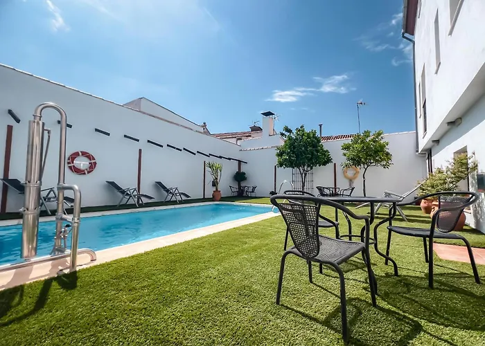 Hostal Aznaitin Baeza