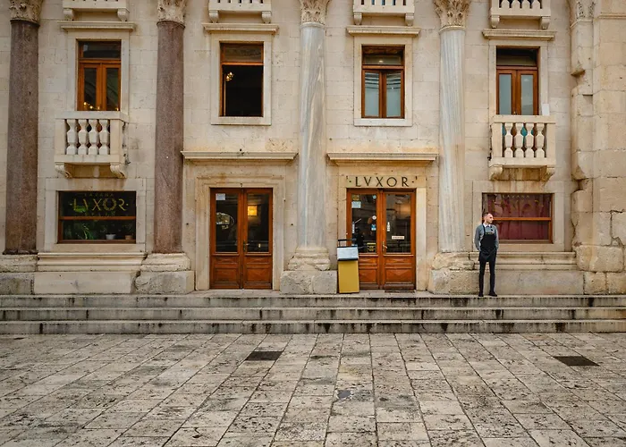 Razglednica Hotel Split